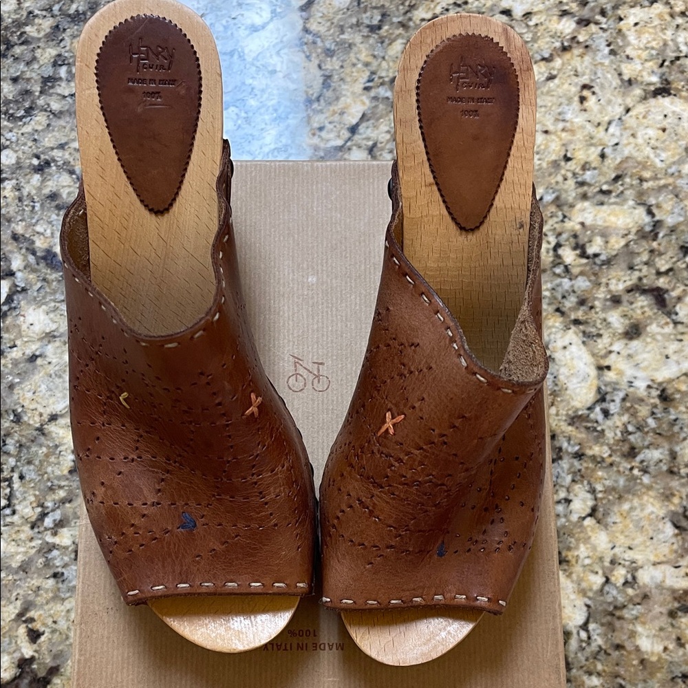 Henry Cuir Tan Leather Open-Toe Mules